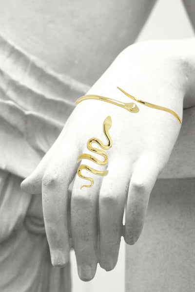 Snake Palm Cuff In Gold