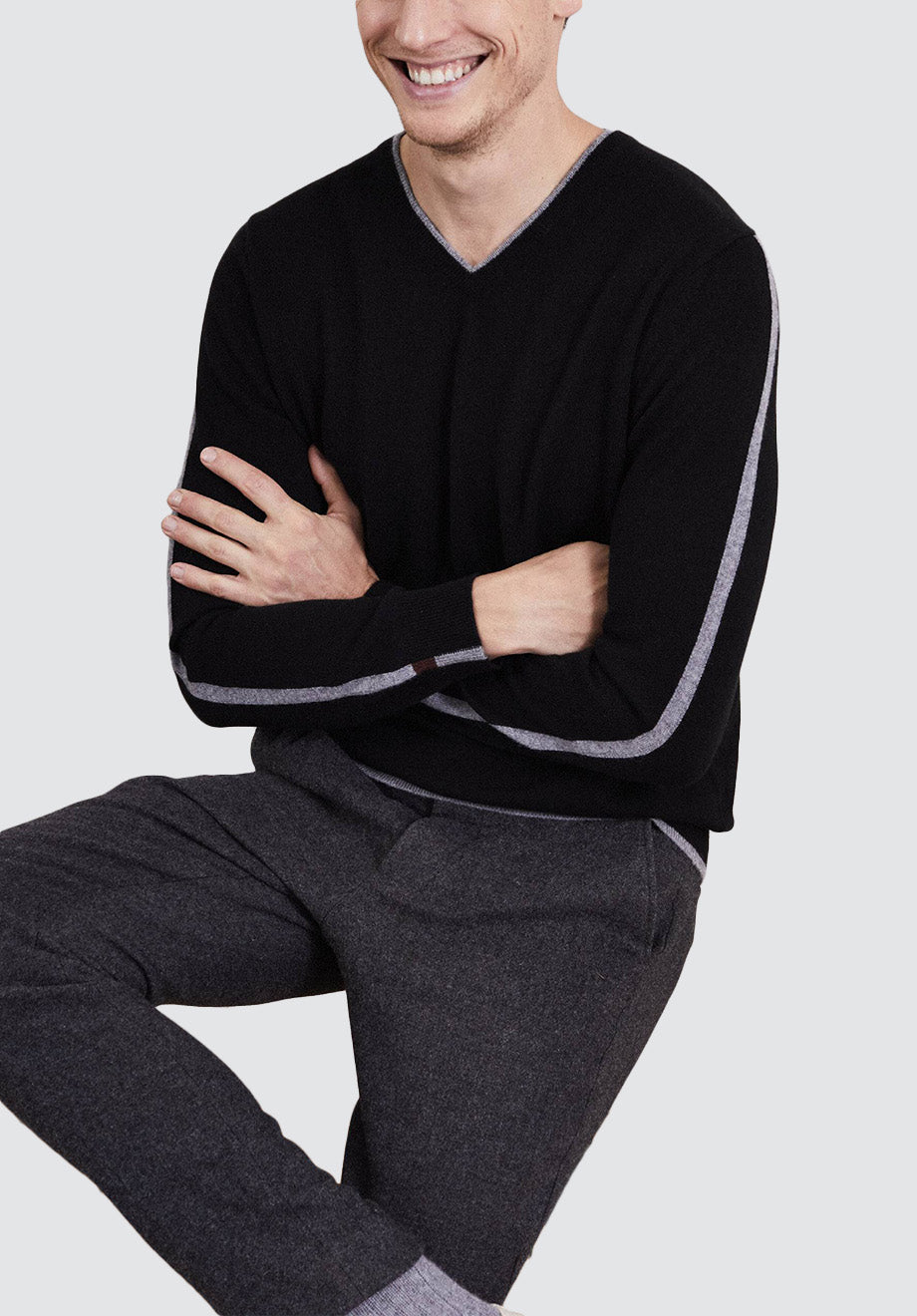 Men's V Neck Sweater | Black