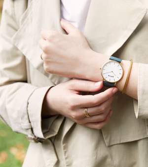 Classic Watch | Gold & Juniper