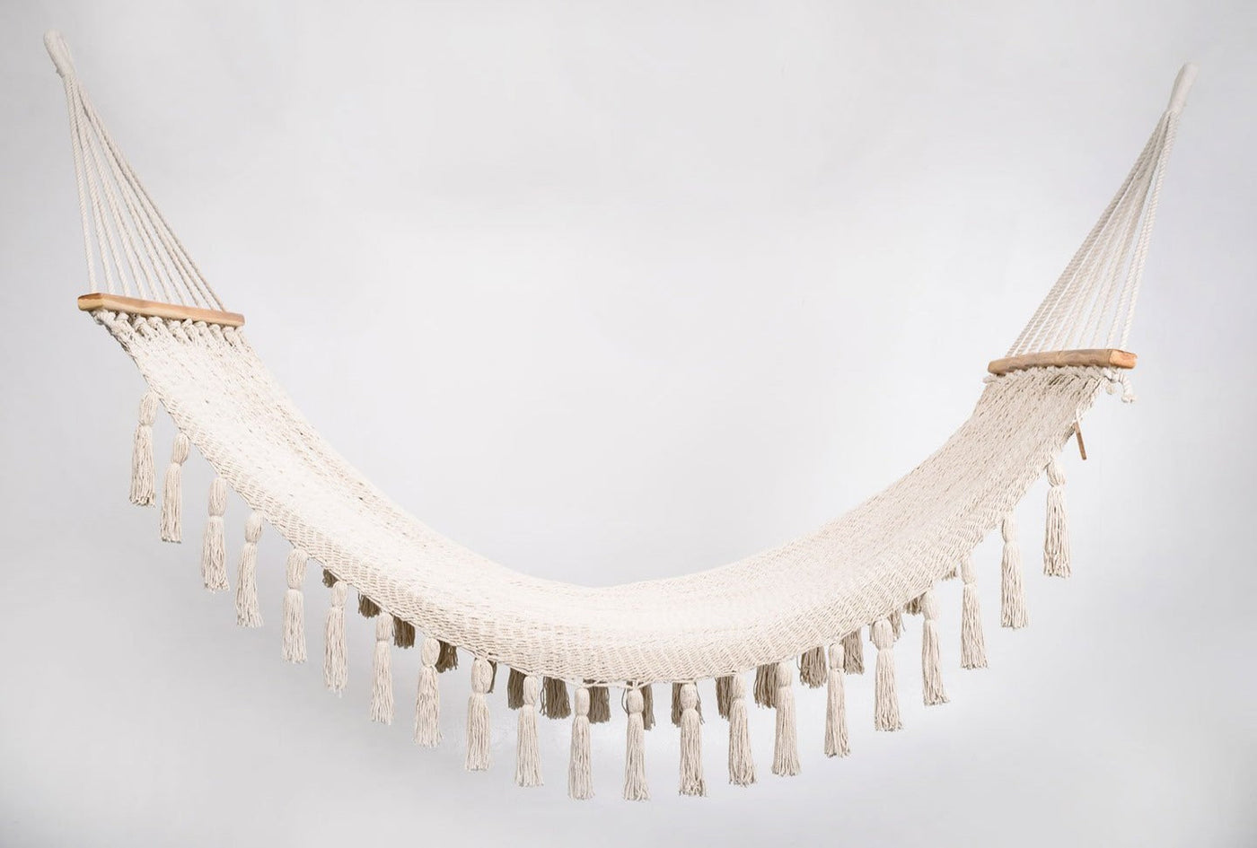 Boho Natural Cotton Hammock with Tassels (Wooden Bar)