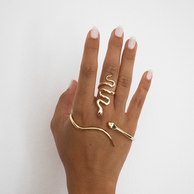 Snake Palm Cuff In Gold