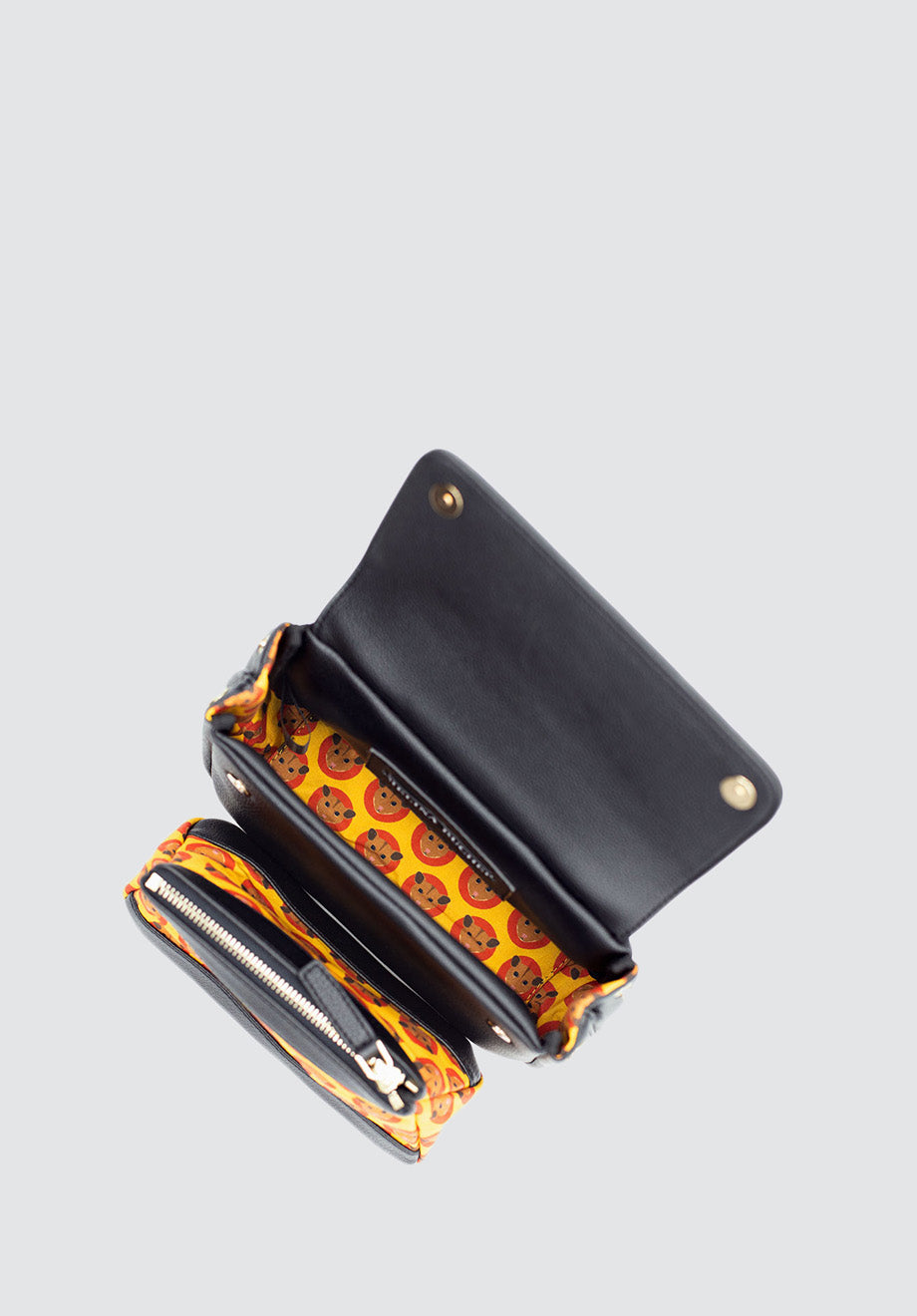 Trudy Vegan Clutch | Black