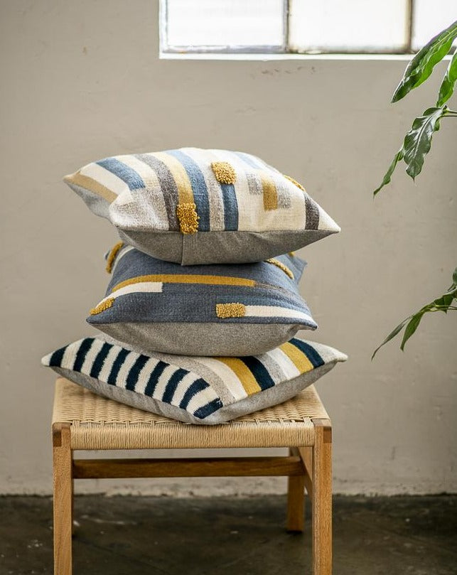 Ritmo Azul Cushion Cover